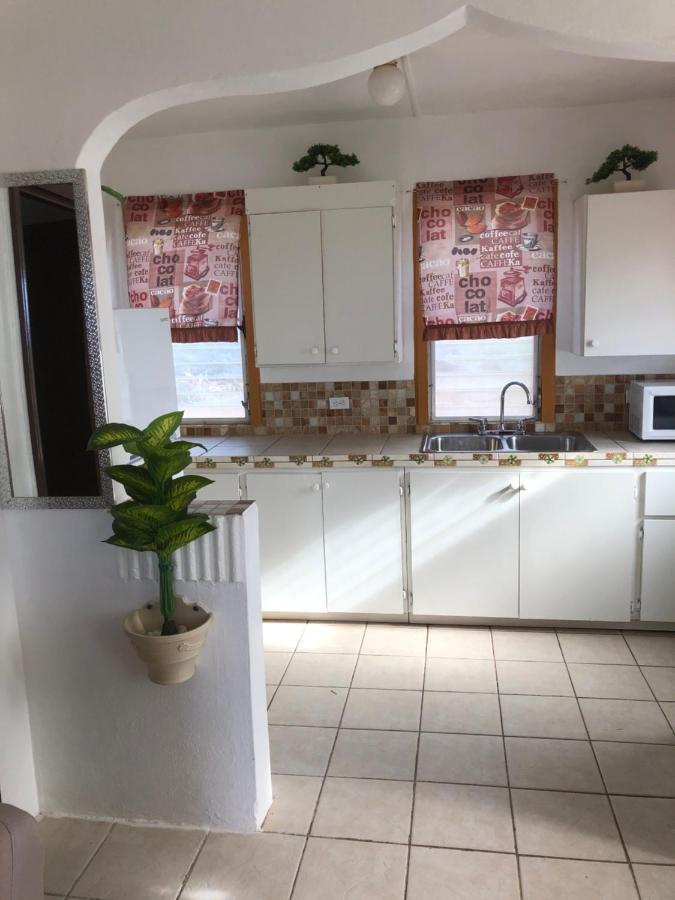 Moonlight Cottage East End Village المظهر الخارجي الصورة