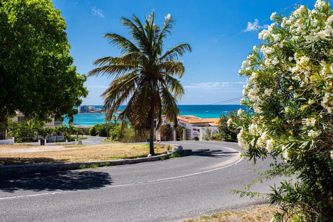 Moonlight Cottage East End Village المظهر الخارجي الصورة